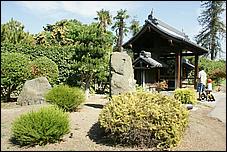 JapaneseFriendshipGarden08-051b.jpg