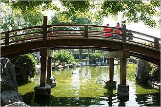 JapaneseFriendshipGarden08-073b.jpg