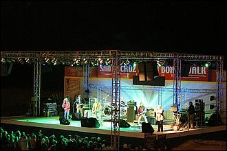 SantaCruz_GinBlossoms08-50c.jpg