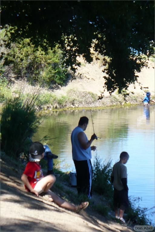 KidsFishingDays10-29b.jpg - for personal use