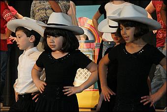 Reed_musical09-44b.jpg