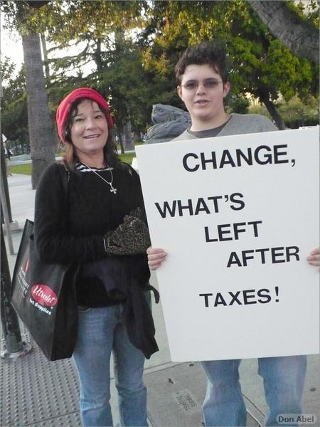 TeaParty_APR09-181b1.jpg - for personal use