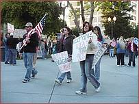 TeaParty_APR09-167b.jpg