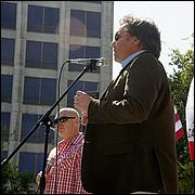 TaxDayTeaParty2012-085a-web.jpg