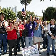 TaxDayTeaParty2012-088-web.jpg