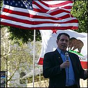 TaxDayTeaParty2012-194a-web.jpg