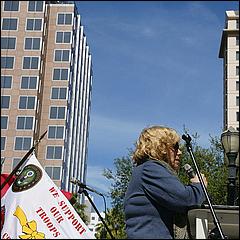 TaxDayTeaParty2012-127-web.jpg