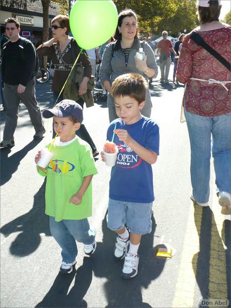 WG_FoundersParade07-162b.jpg - for personal use
