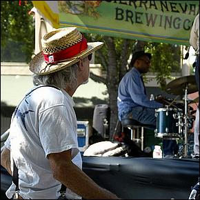 BigBands+BBQ10-002ab.jpg