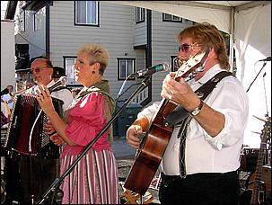 Campbell_Oktoberfest05-009b.jpg