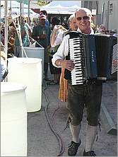 Campbell_Oktoberfest08-08b.jpg