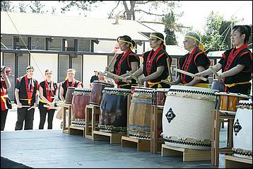 HaruMatsuri+Taiko08-007b.jpg