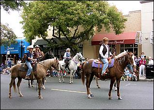 LosAltosPetParade06-026b.jpg