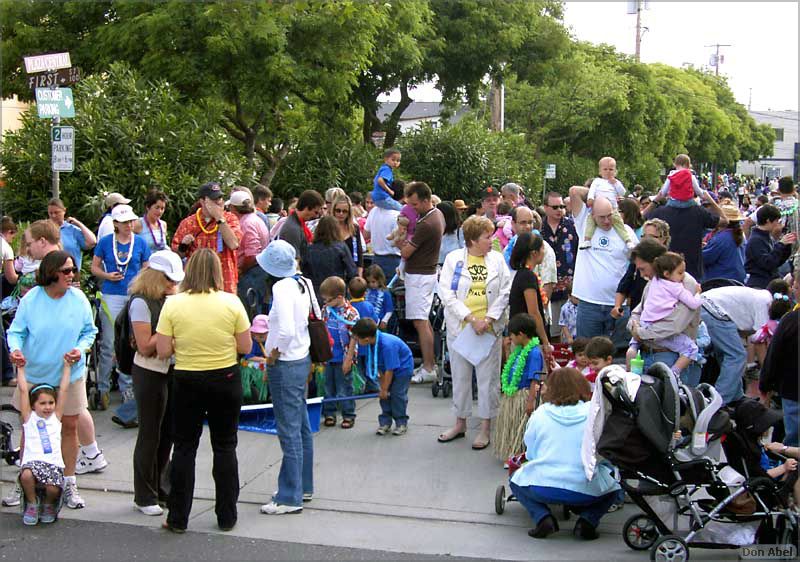 LosAltosPetParade06-005b.jpg