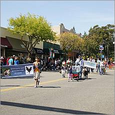 LosAltosPetParade10-14b.jpg