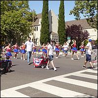 Rose,White,BlueParade2023-109a.jpg