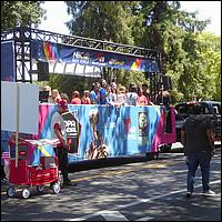 Rose,White,BlueParade2023-177.jpg