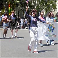 Rose,White,BlueParade2023-199a.jpg