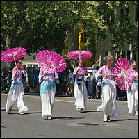 Rose,White,BlueParade2023-132a.jpg