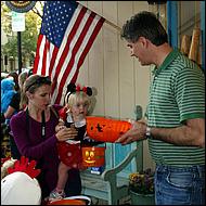 Campbell_TrickorTreat2011-018c-web.jpg