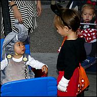 Campbell_TrickorTreat2011-037a1.jpg