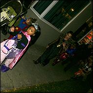 Campbell_TrickorTreat2011-107a-web.jpg