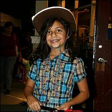 Campbell_TrickorTreat2011-080-web.jpg