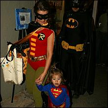 Campbell_TrickorTreat2011-095a2-web.jpg