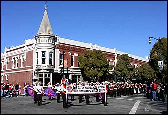 LosGatos_Christmas_Parade05-002a.jpg