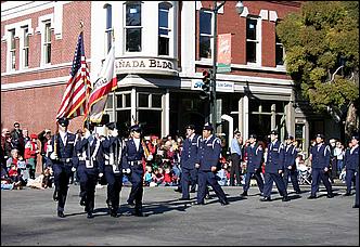 LosGatos_Christmas_Parade05-015b.jpg