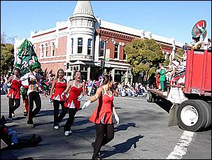 LosGatos_Christmas_Parade05-043b.jpg