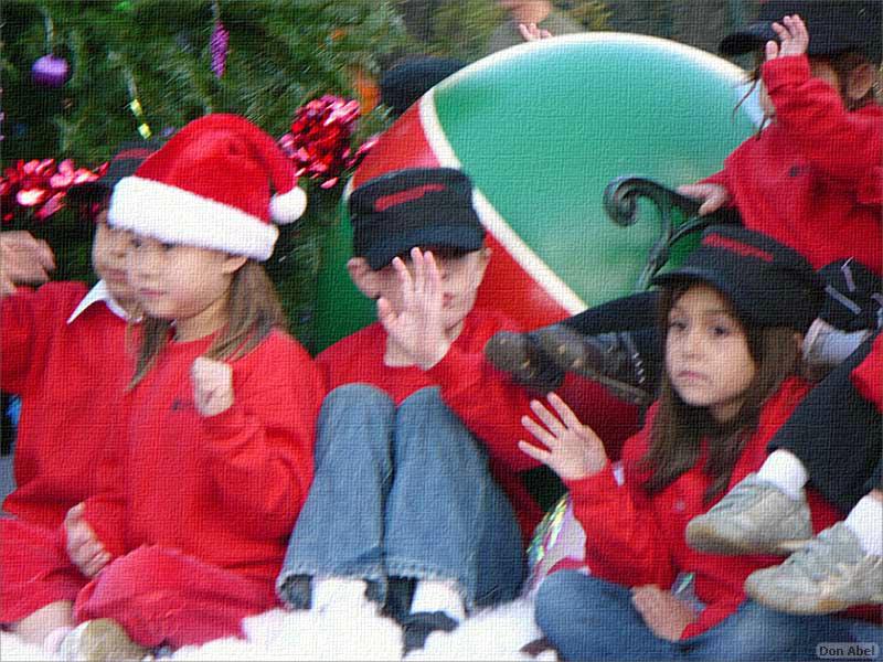 LosGatosChristmasParade07-054t.jpg - for personal use