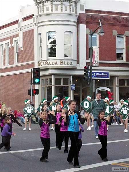 LosGatosChristmasParade07-176c.jpg - for personal use