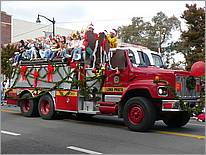 LosGatosChristmasParade07-017b.jpg