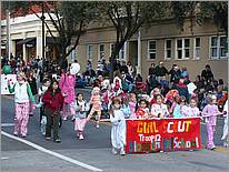 LosGatosChristmasParade07-050b.jpg