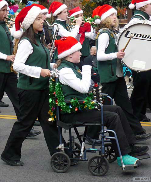 LosGatosChristmasParade07-007c.jpg - for personal use