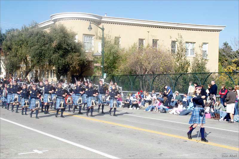 LosGatosChristmasParade08-033c.jpg - for personal use