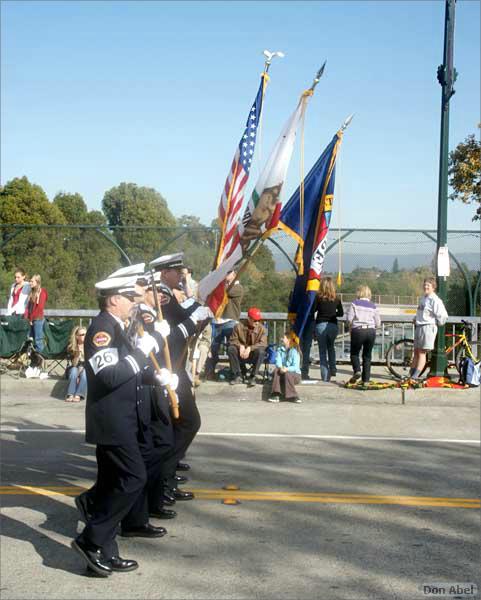 LosGatosChristmasParade08-037c.jpg - for personal use