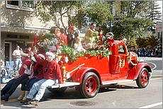 LosGatosChristmasParade08-040c.jpg