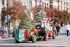 LosGatosChristmasParade08-049c.jpg