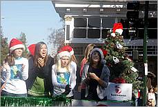 LosGatosChristmasParade08-092c.jpg