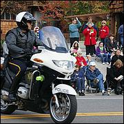 LosGatosChristmasParade09-004b.jpg