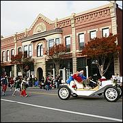 LosGatosChristmasParade09-026b.jpg