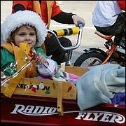 LosGatosChristmasParade09-092b.jpg