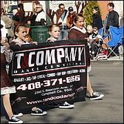 LosGatosChristmasParade09-141b.jpg