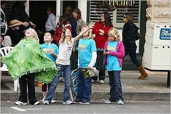 LosGatosChristmasParade09-569b.jpg