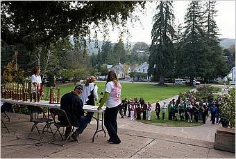 LosGatosChristmasParade09-689ab.jpg