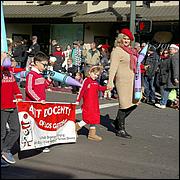 LosGatosChristmasParade13-090a.jpg