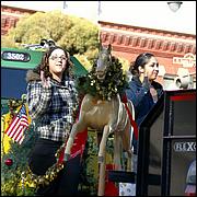 LosGatosChristmasParade13-134a.jpg