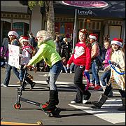 LosGatosChristmasParade13-199a.jpg